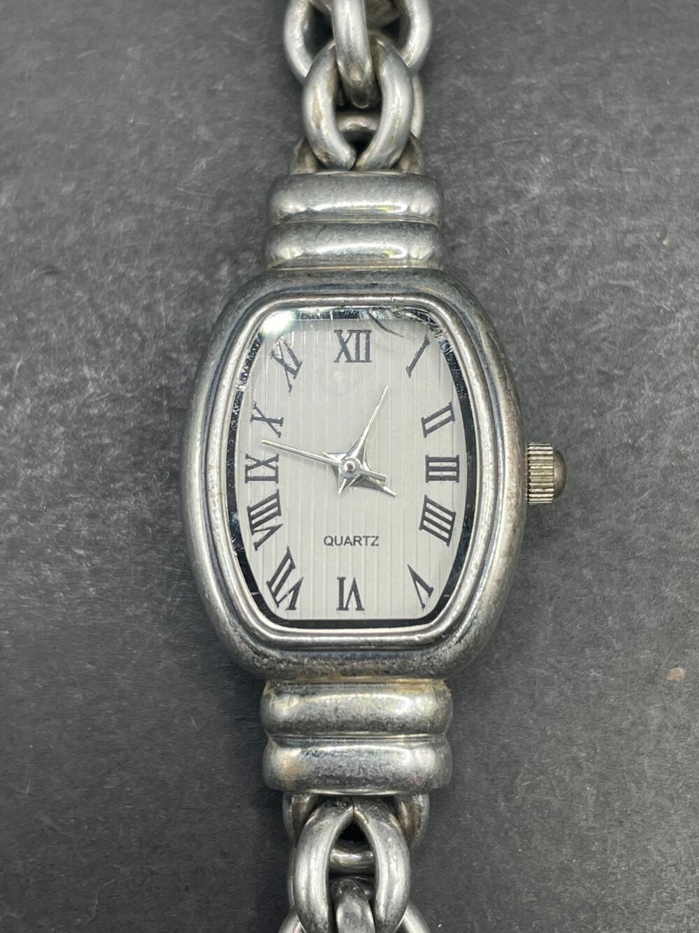 J.JILL Women’s Analog Quartz Watch Silver Tone Case Link Chain Bracelet 19mm